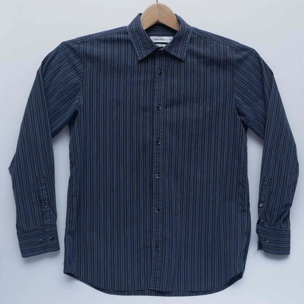 Calvin Klein Modern Fit Button Up Shirt